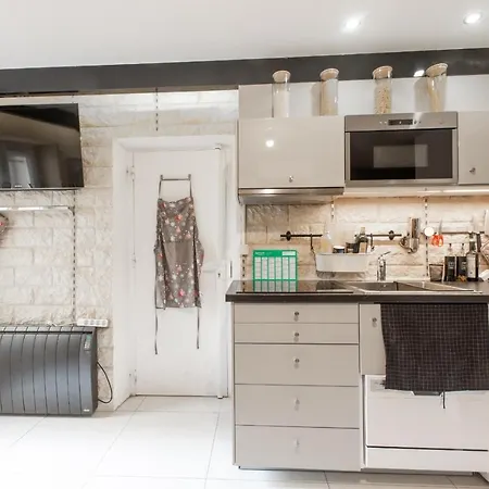 A Et Desinfection Rigoureux Du Logis Párizs